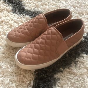 Steve Madden Ecentrcq Slip-On Sneaker 9 Blush